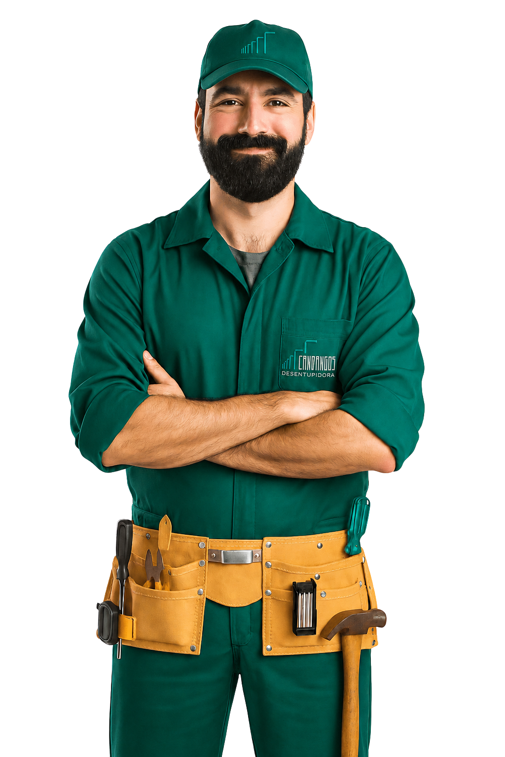 Técnico da Candangos Desentupidora usando uniforme e boné com a logo da empresa